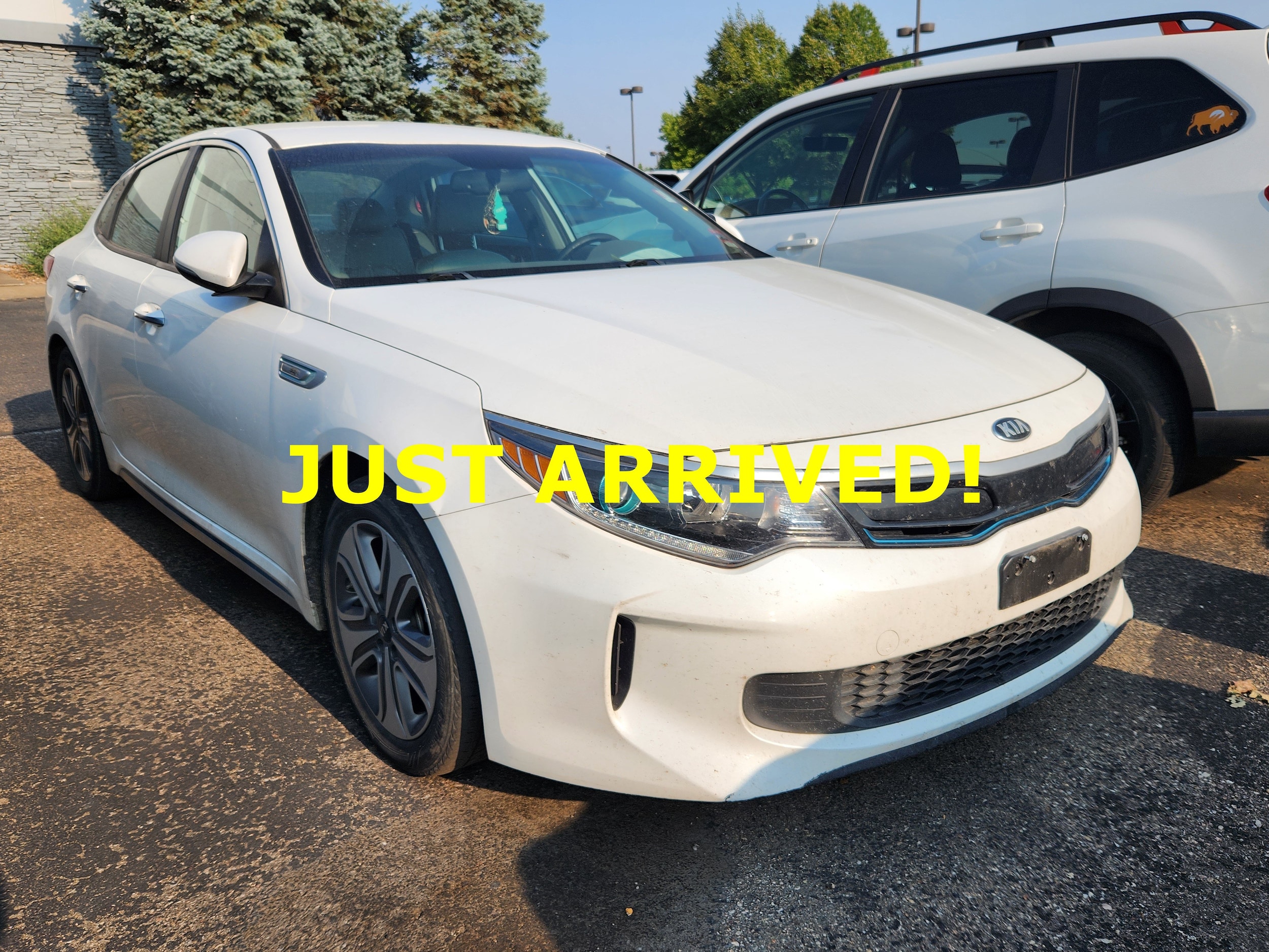 Snow White Pearl 2017 Kia Optima Hybrid Plug-In Sedan Front-Wheel Drive 6-Speed Automatic