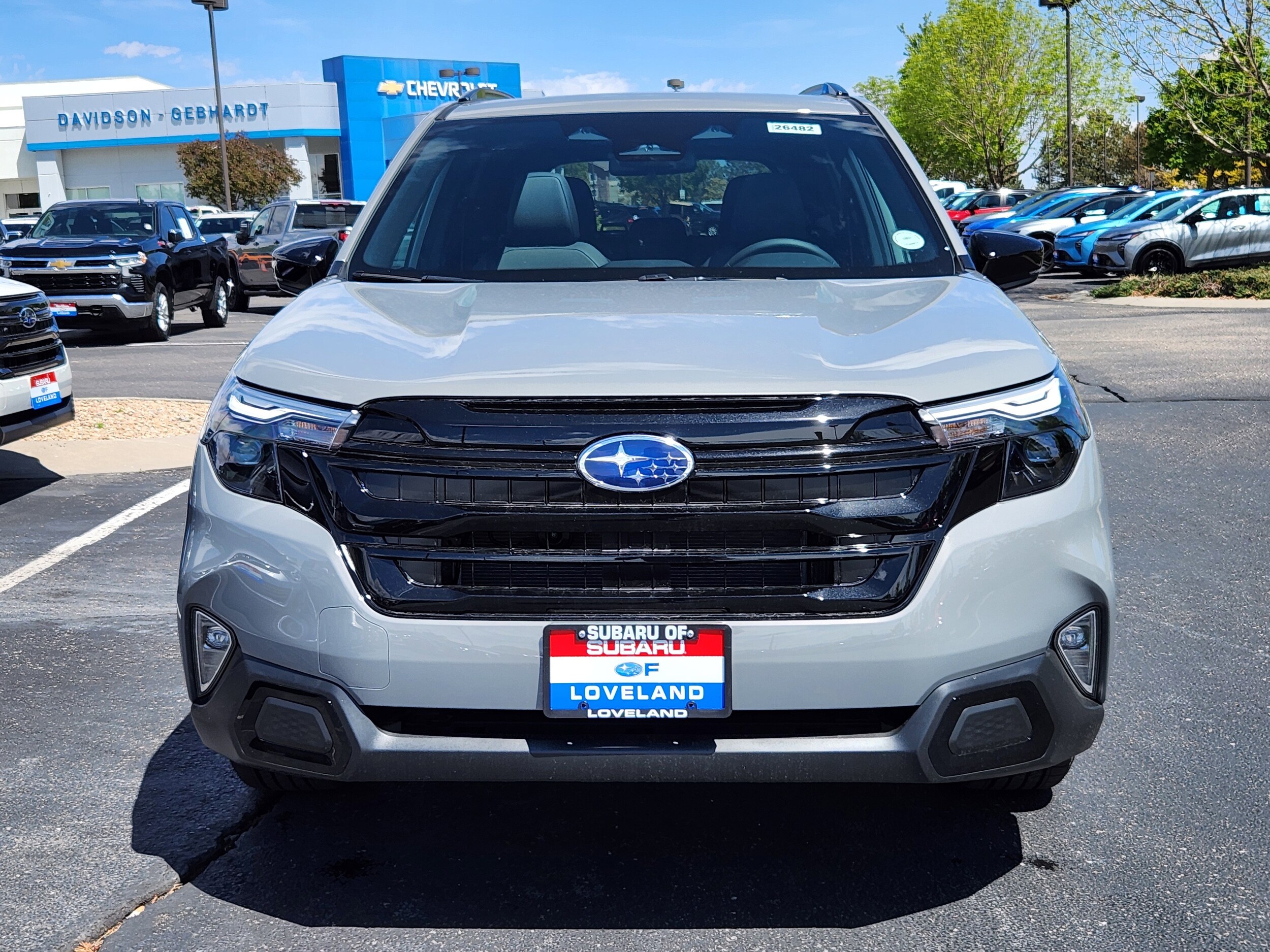 View vehicle photo 4