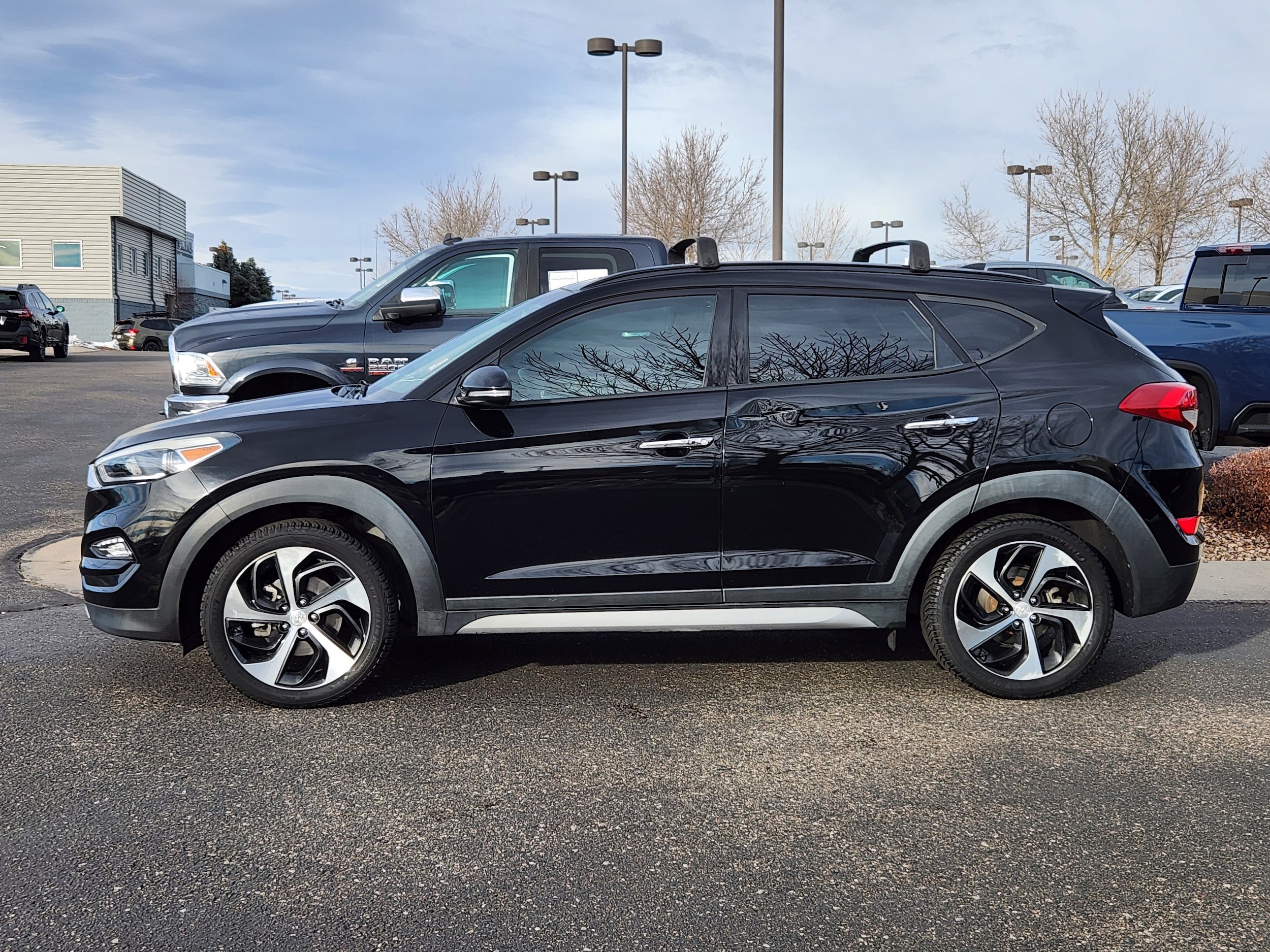 Used 2017 Hyundai Tucson Limited with VIN KM8J3CA28HU365460 for sale in Loveland, CO