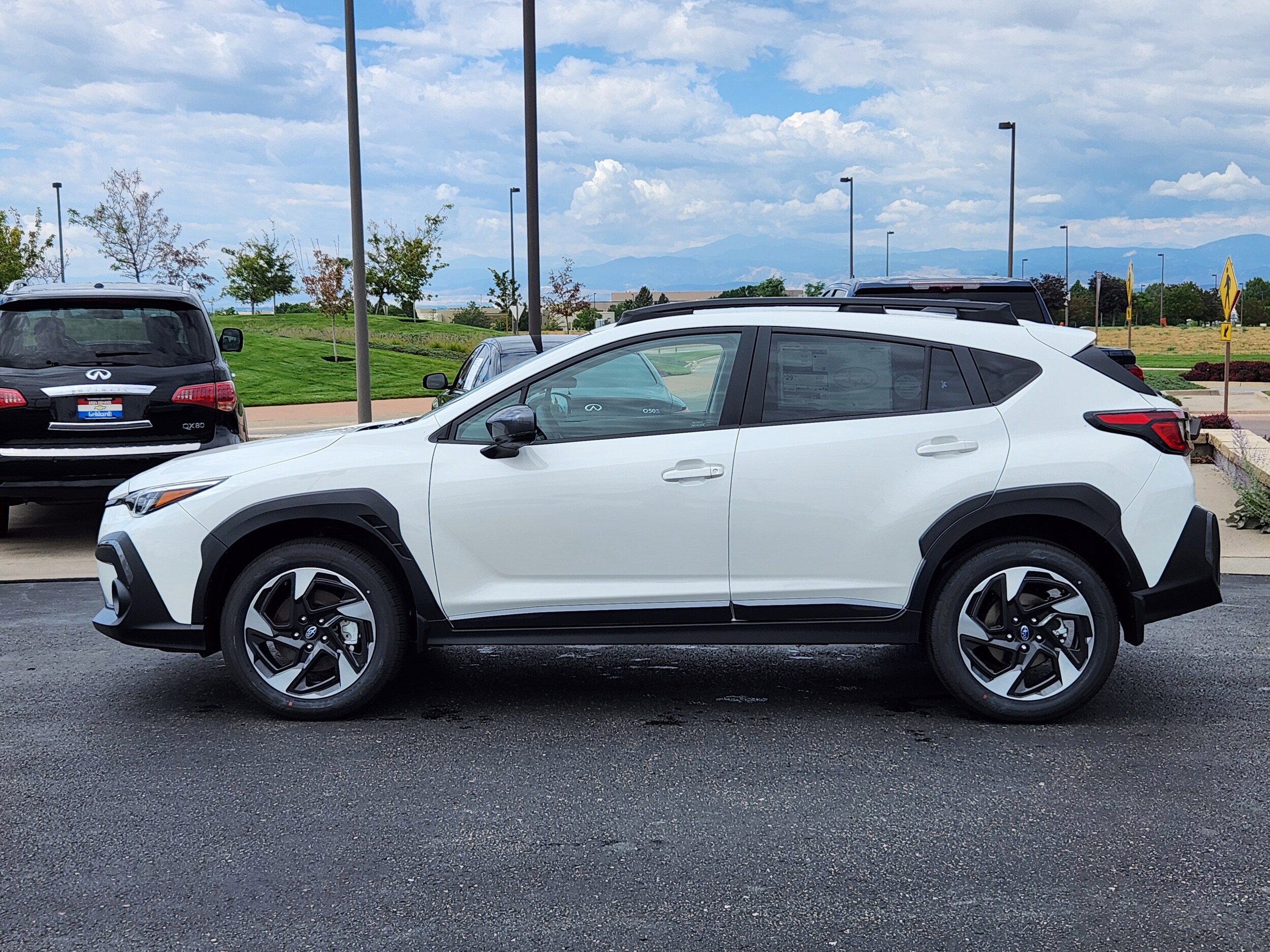 2025 Subaru Crosstrek Limited photo 2
