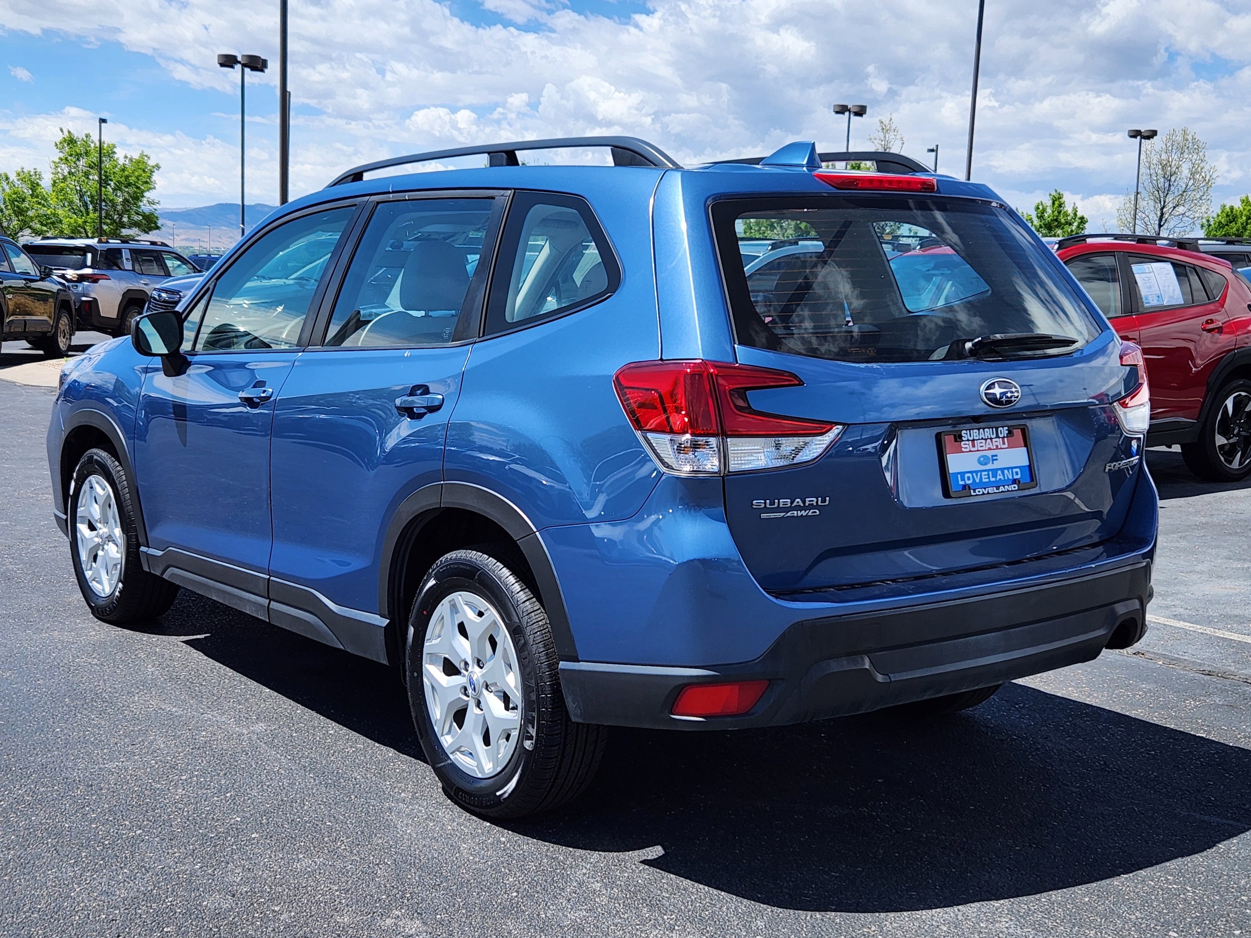 View vehicle photo 2