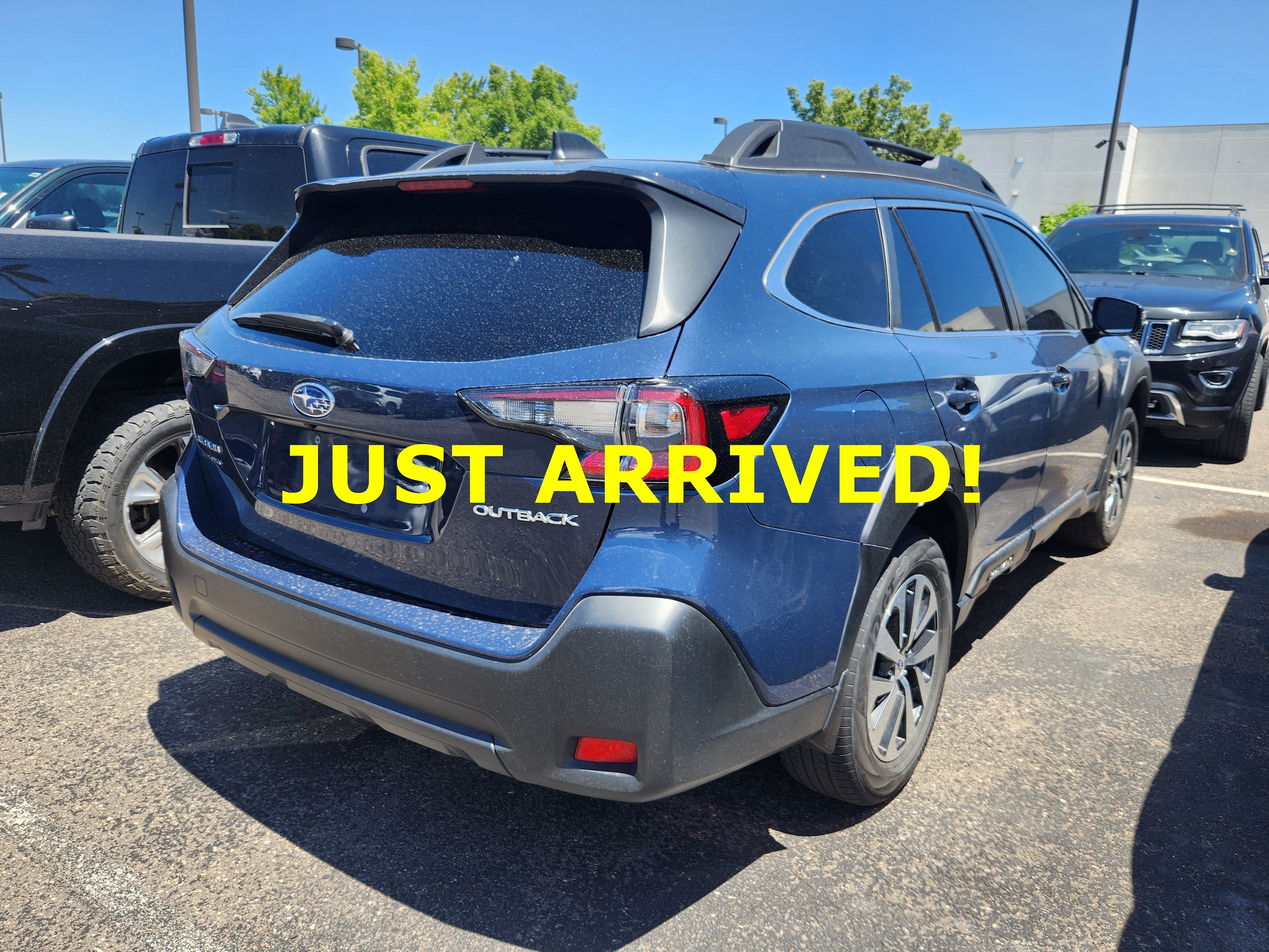 View vehicle photo 2