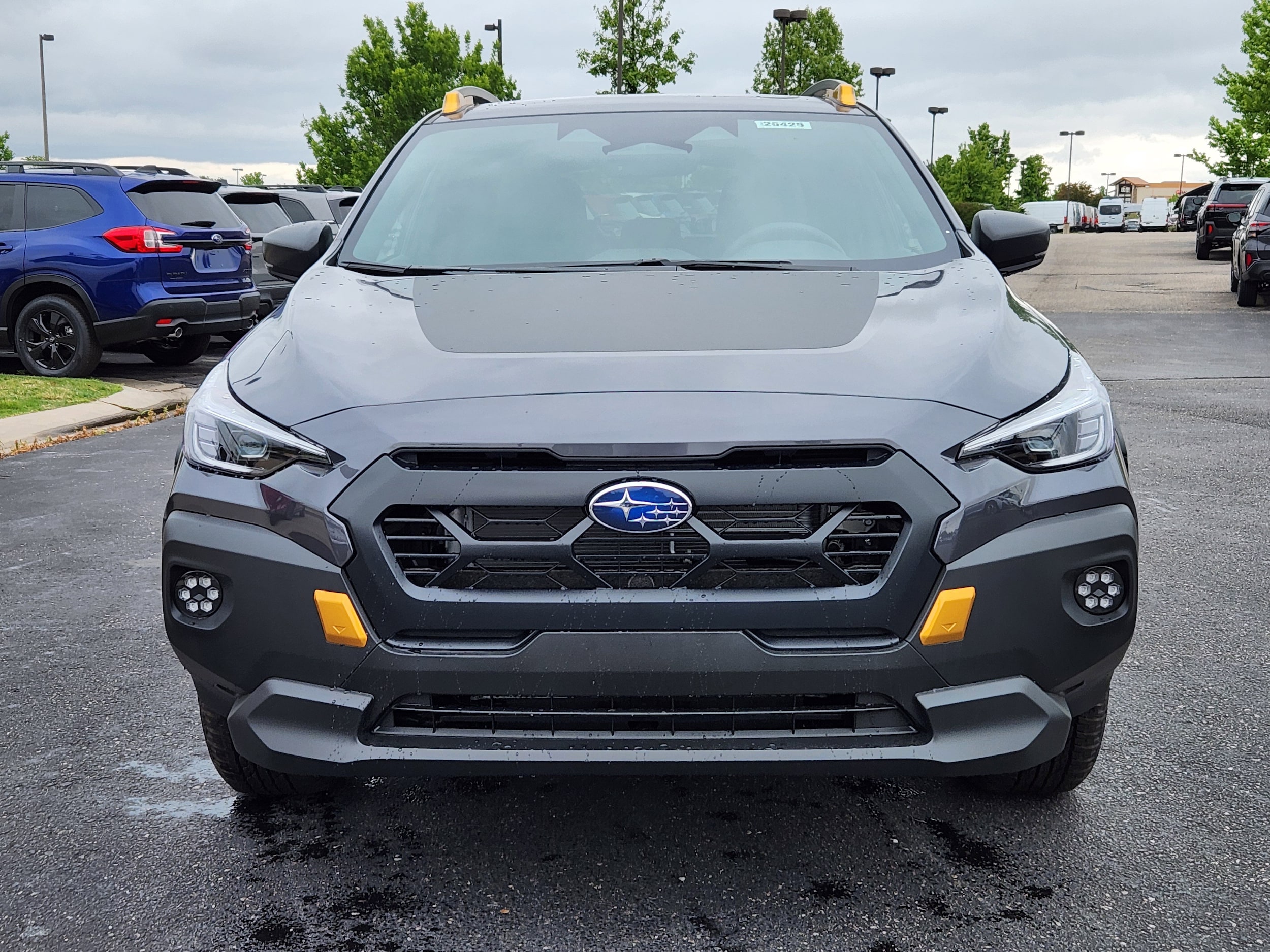 View vehicle photo 4