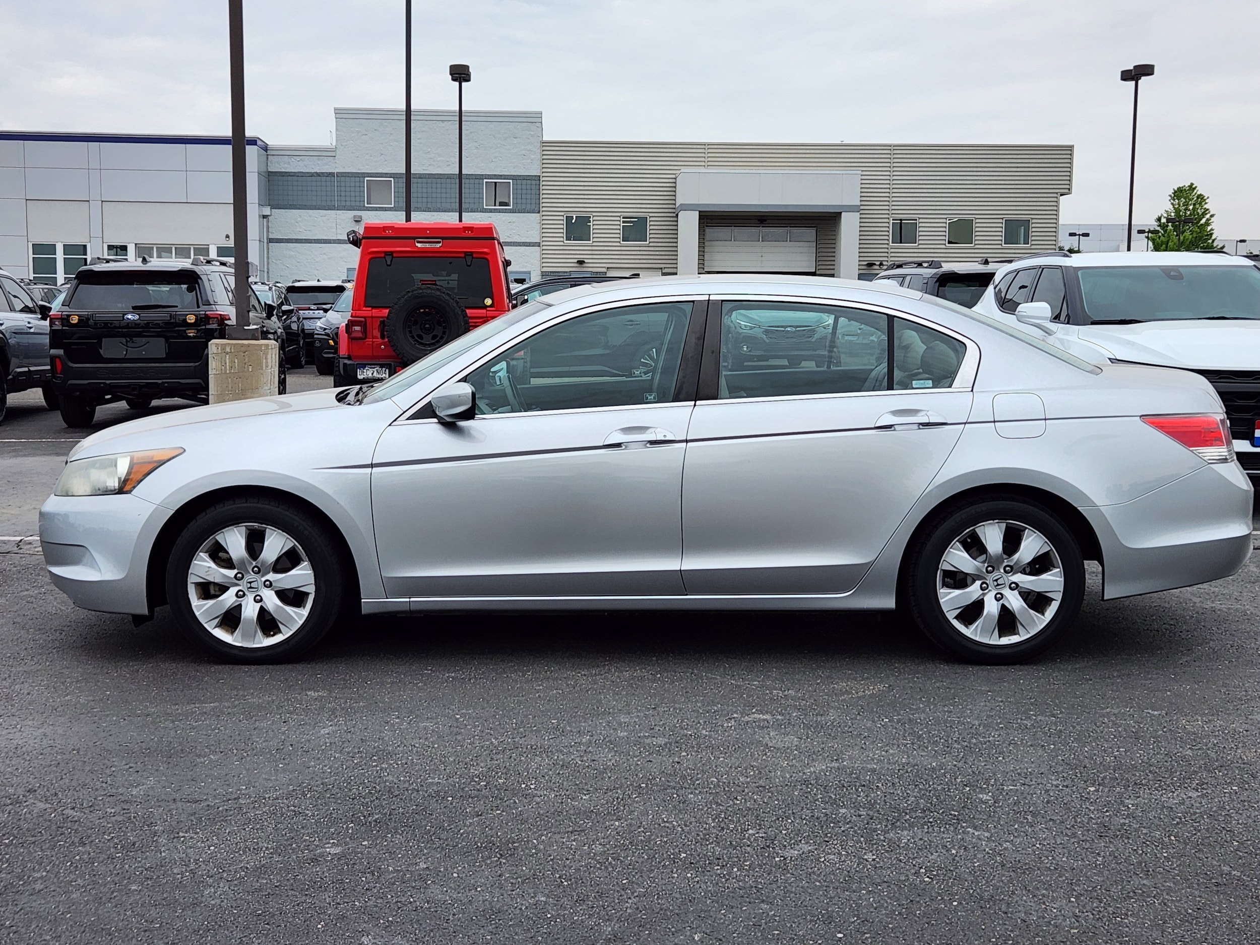 Used 2009 Honda Accord EX-L with VIN 1HGCP25889A073077 for sale in Loveland, CO