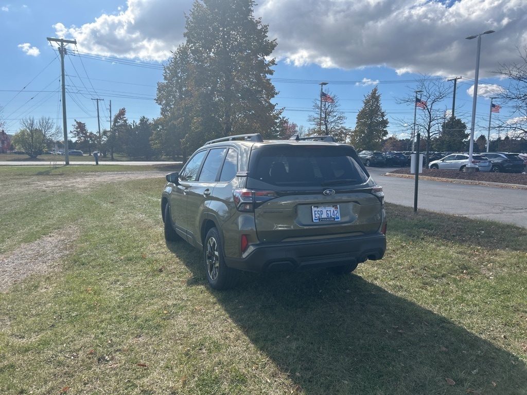 Used 2025 Subaru Forester Premium SUV