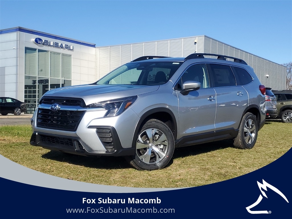 2025 Subaru Ascent Premium's photo