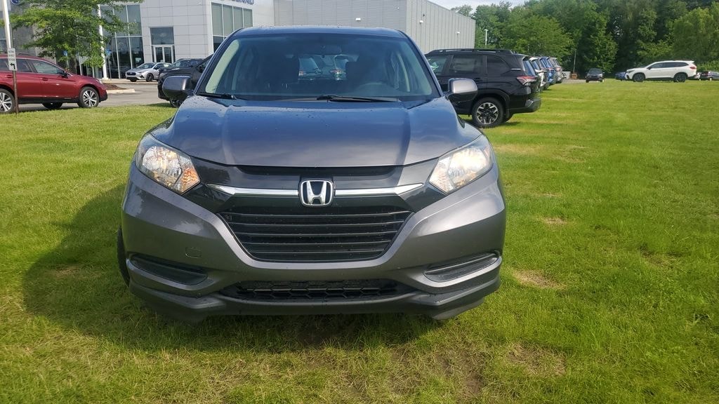 Used 2018 Honda HR-V LX AWD SUV