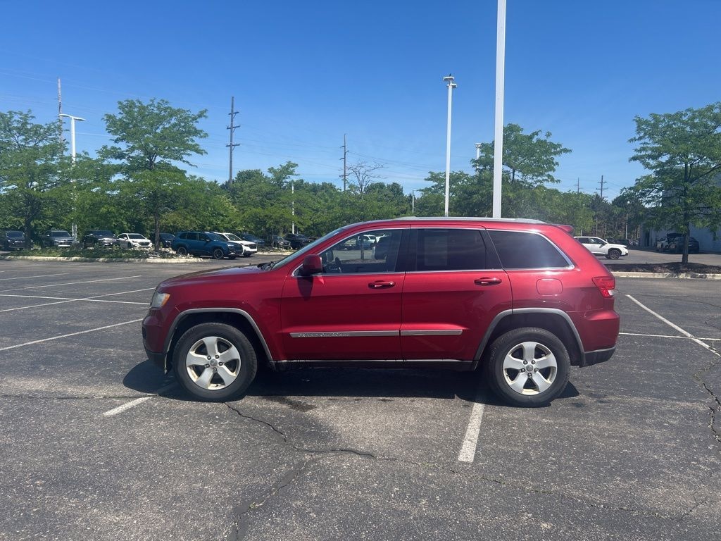 Used 2012 Jeep Grand Cherokee Laredo 4x4 SUV