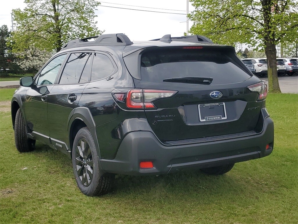 Used 2025 Subaru Outback Onyx Edition SUV