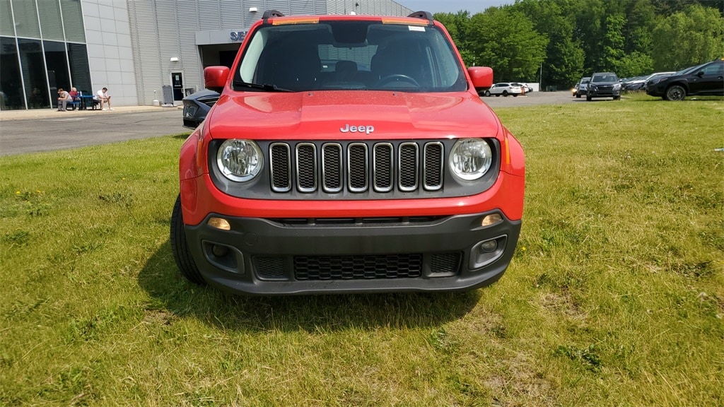 Used 2015 Jeep Renegade Latitude with VIN ZACCJABT4FPB23519 for sale in Macomb, MI