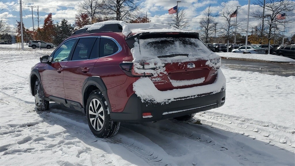 2025 Subaru Outback Premium photo 3