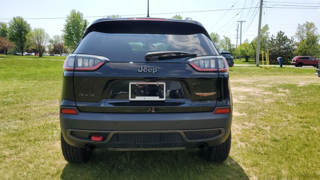 Used 2020 Jeep Cherokee Trailhawk SUV