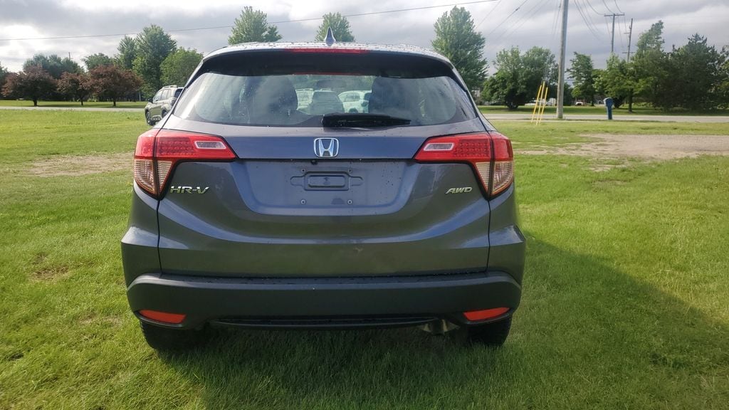 Used 2018 Honda HR-V LX AWD SUV