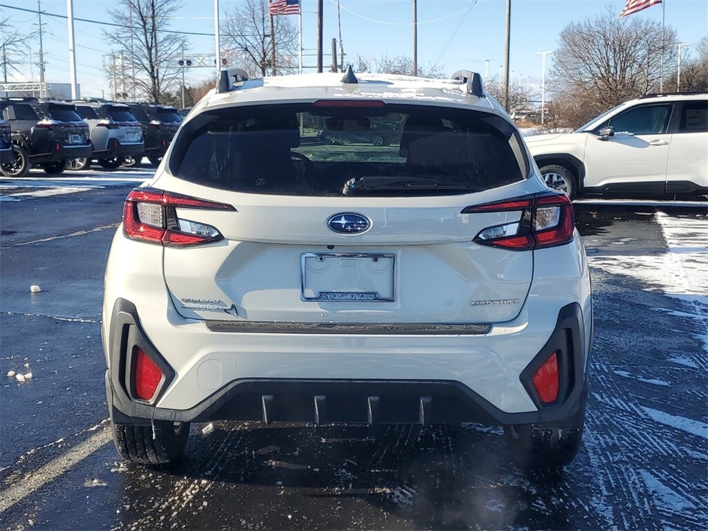 2024 Subaru Crosstrek Premium photo 3