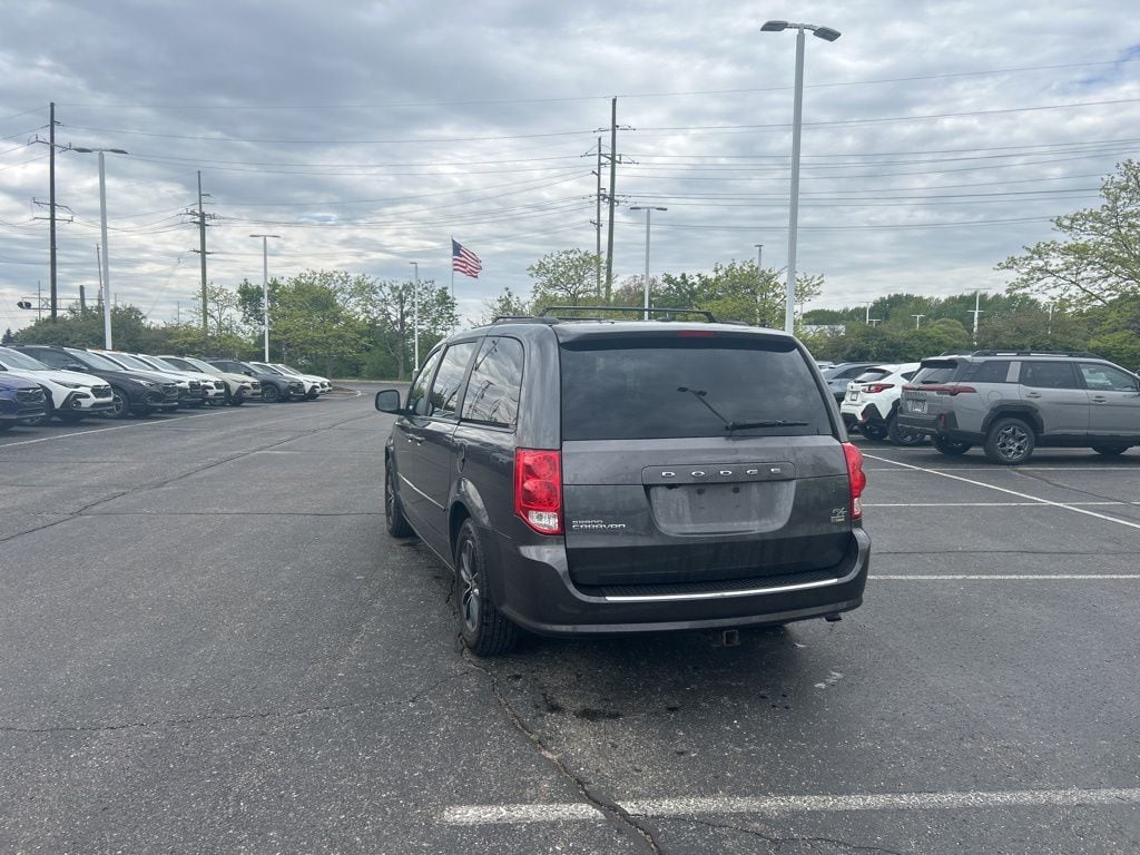 Used 2016 Dodge Grand Caravan R/T Van