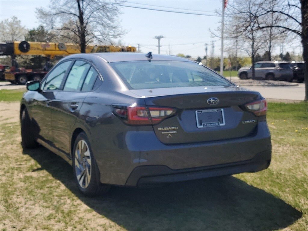 2025 Subaru Legacy Limited photo 3