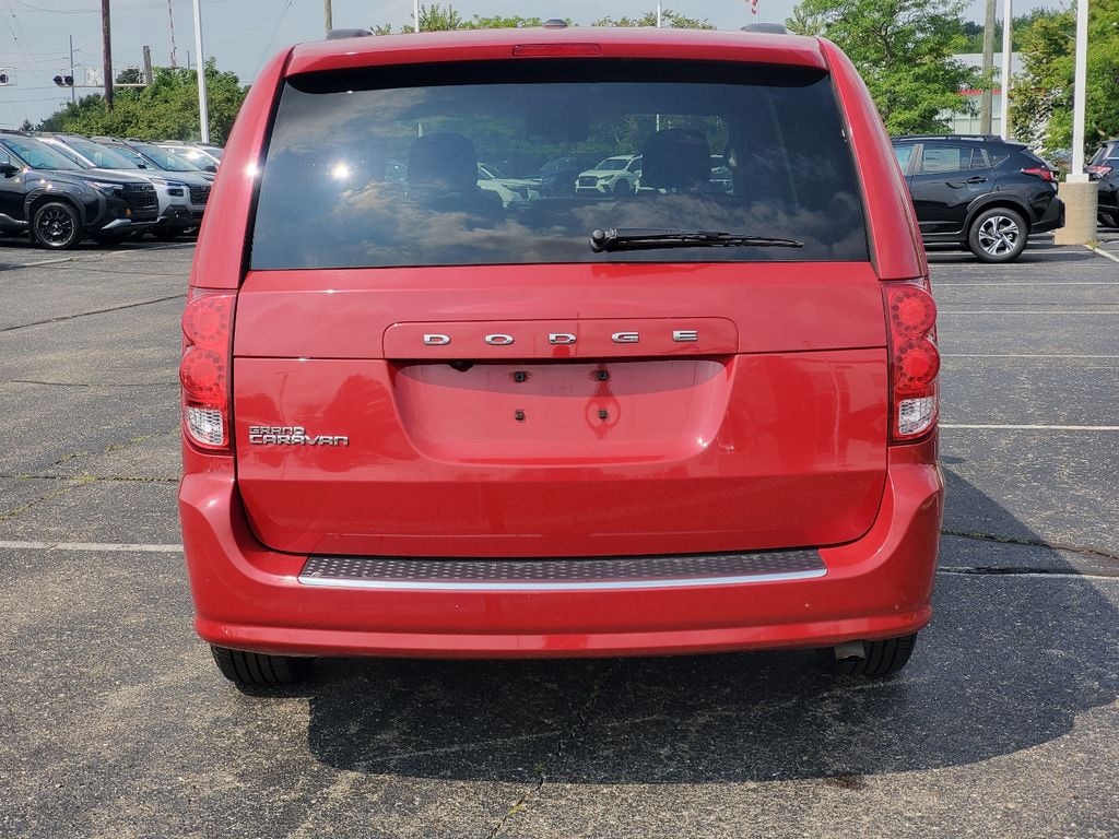 Used 2013 Dodge Grand Caravan SXT Van