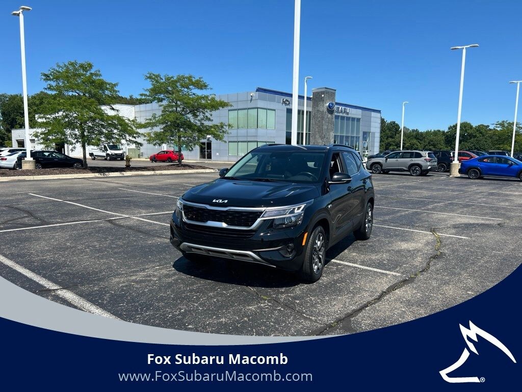 Used 2022 Kia Seltos EX SUV