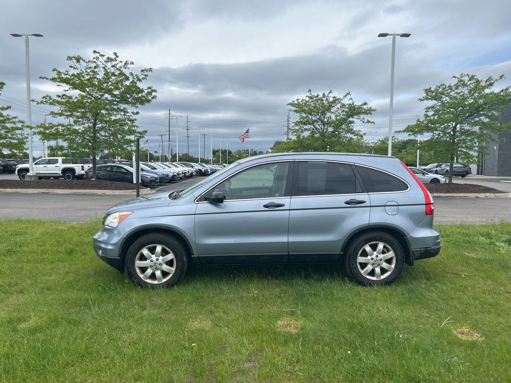 Used 2011 Honda CR-V SE with VIN 5J6RE4H49BL121189 for sale in Macomb, MI