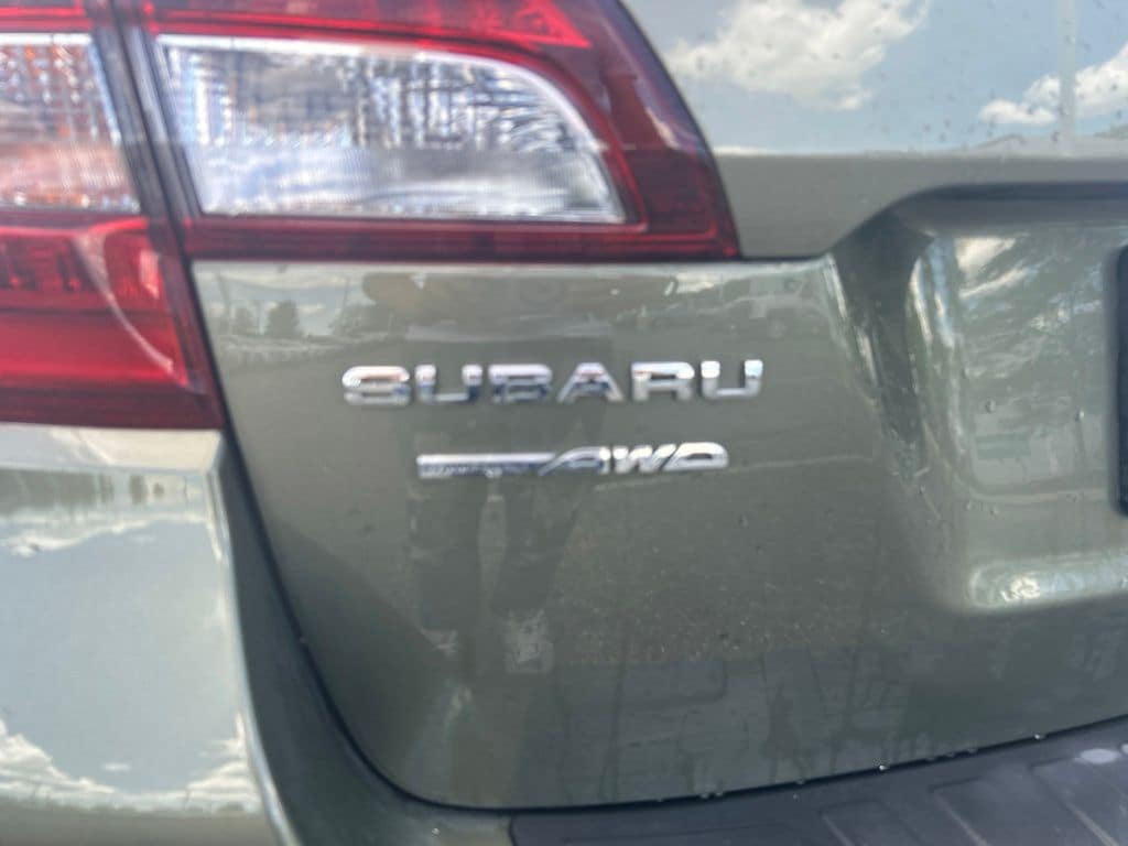 Used 2018 Subaru Outback 2.5i Limited SUV
