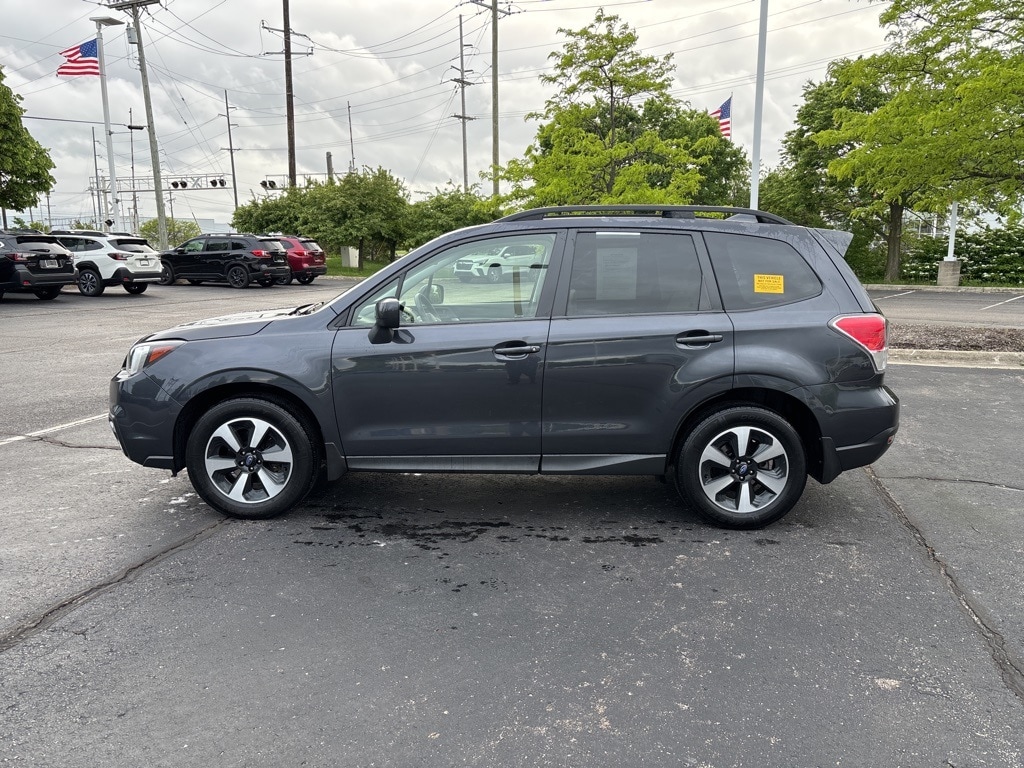 Used 2017 Subaru Forester Premium with VIN JF2SJAGC2HH470458 for sale in Macomb, MI