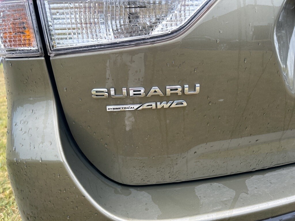 2022 Subaru Forester Premium photo 3
