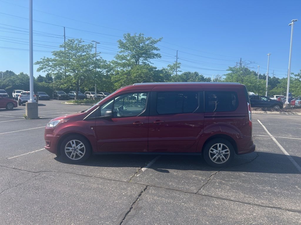 Used 2019 Ford Transit Connect XLT w/Rear Liftgate Wagon Passenger Wagon LWB