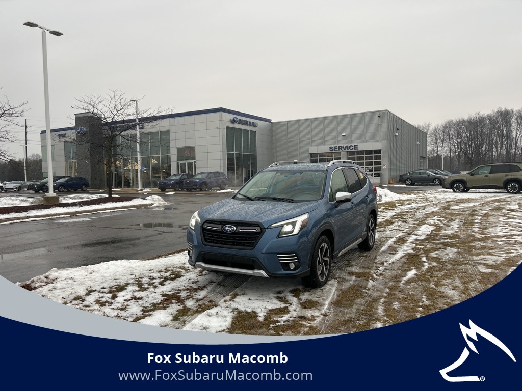 2023 Subaru Forester Touring's photo