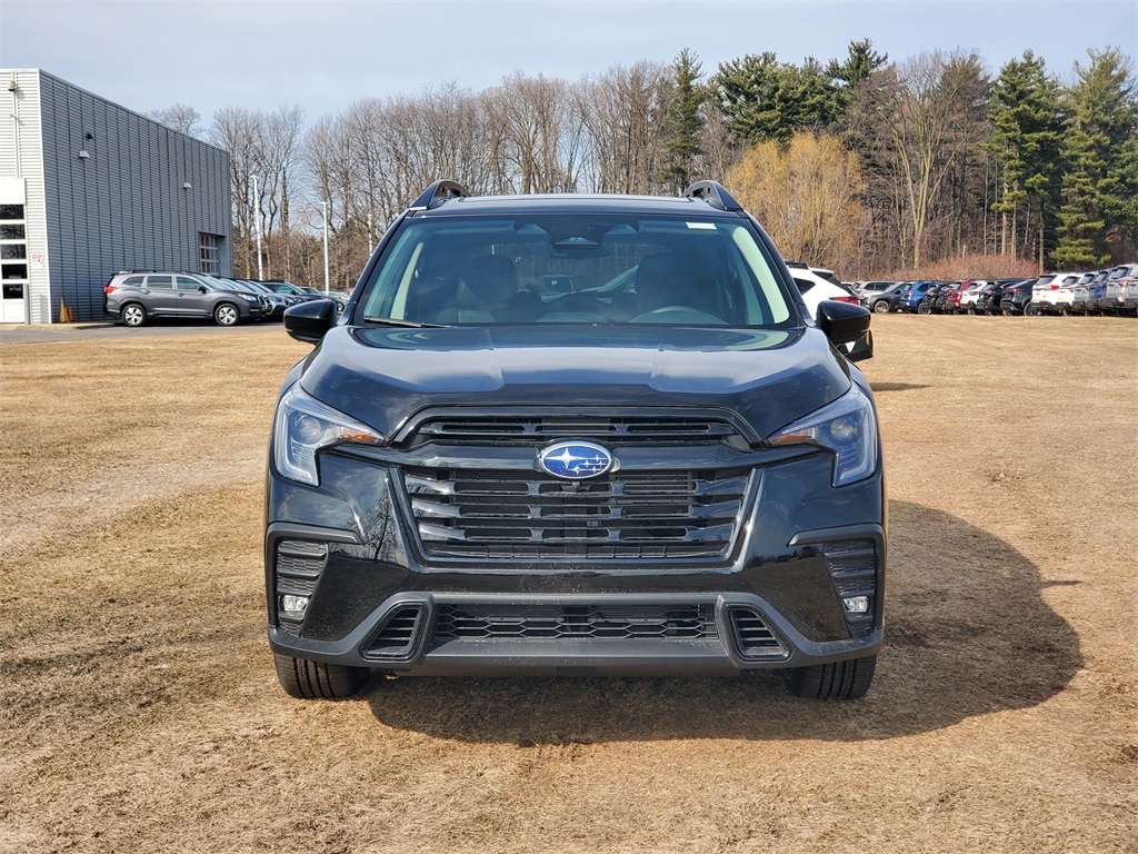 Used 2025 Subaru Ascent Onyx Edition-Touring with VIN 4S4WMAWD0S3409093 for sale in Macomb, MI