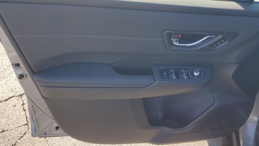 2026 Subaru Outback Touring XT - Photo 8
