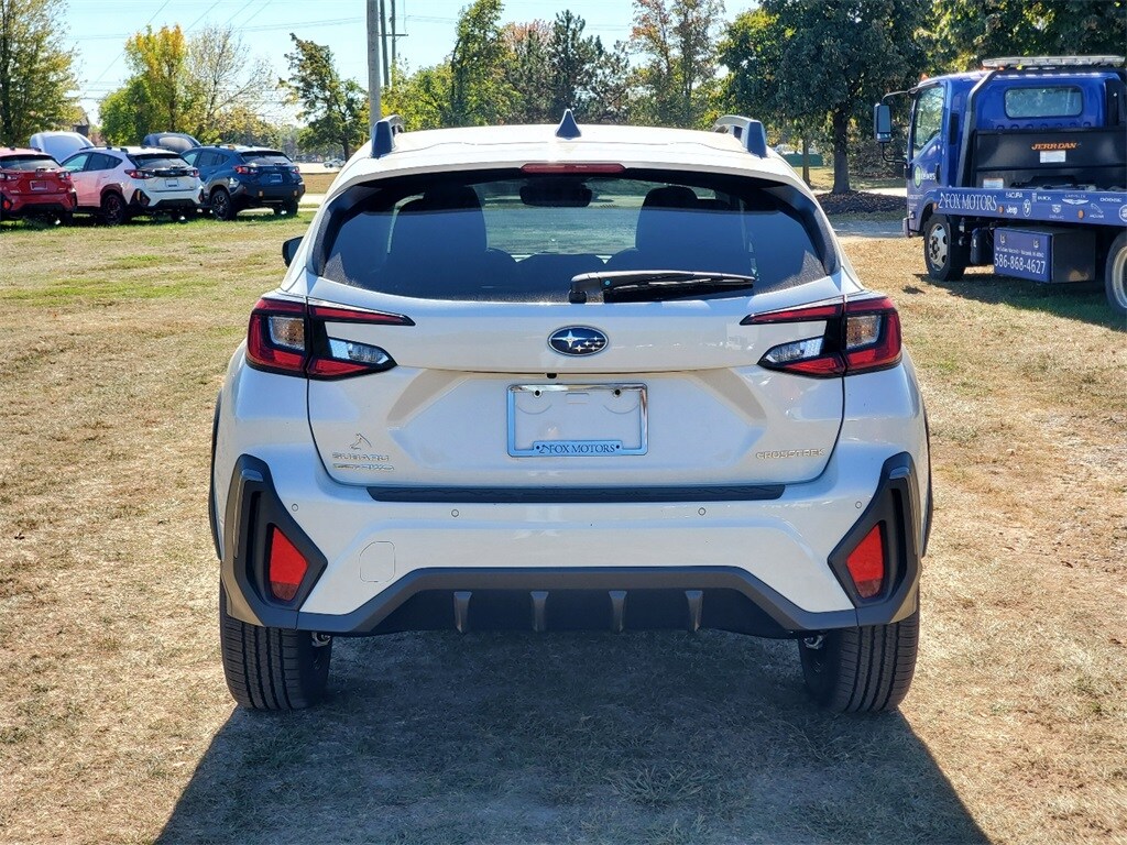 2025 Subaru Crosstrek Limited photo 3