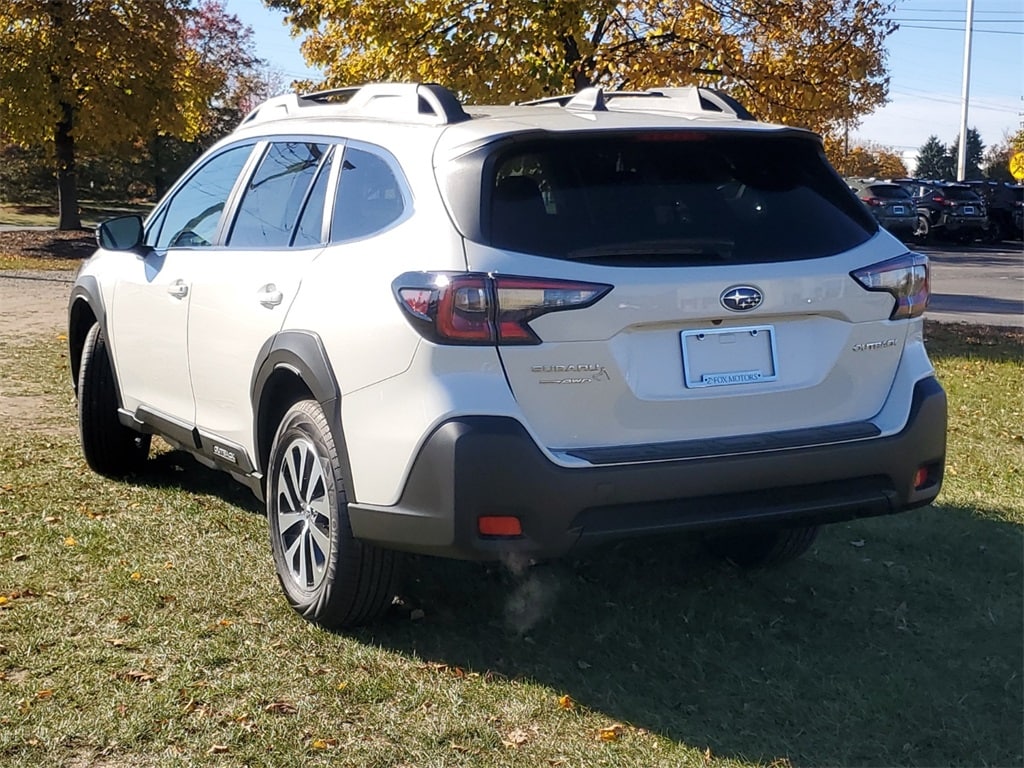 New 2025 Subaru Outback Premium SUV