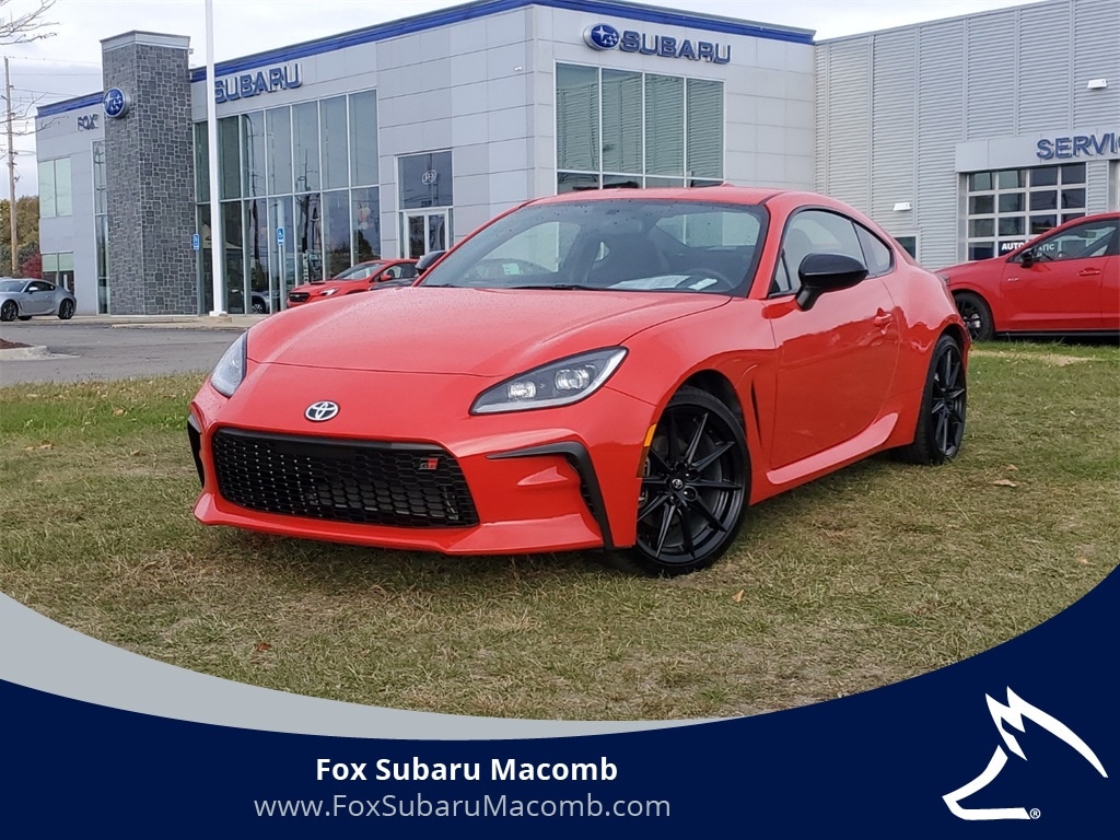 2024 Toyota GR86 Premium's photo