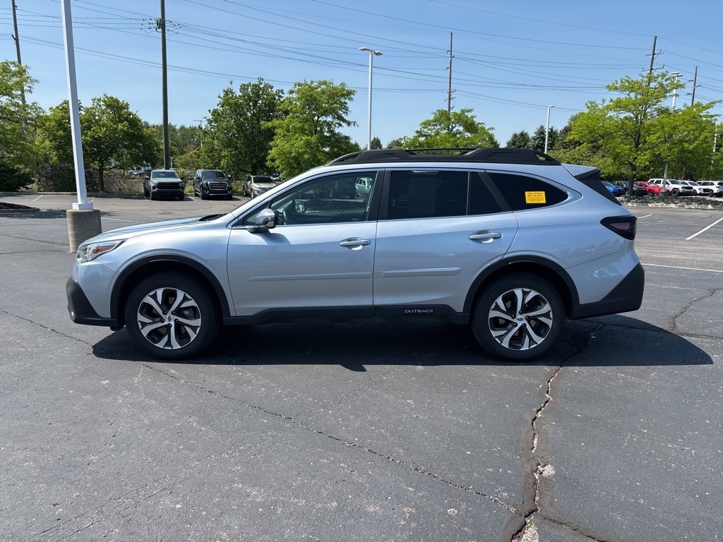 Certified 2022 Subaru Outback Limited with VIN 4S4BTAMCXN3264919 for sale in Macomb, MI