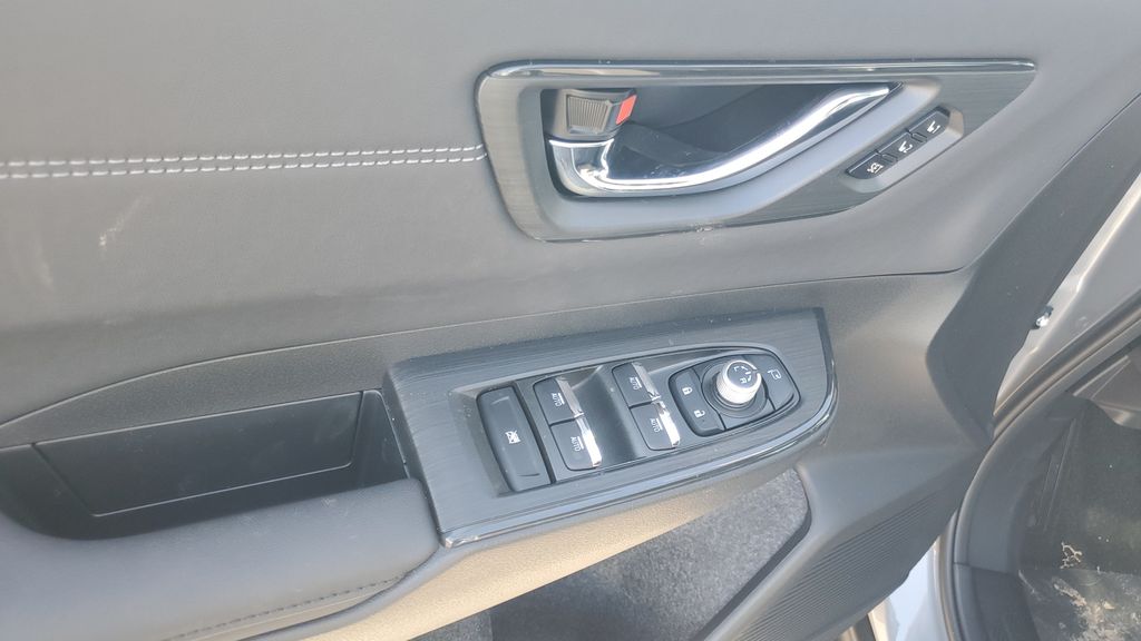 2026 Subaru Outback Touring XT - Photo 9