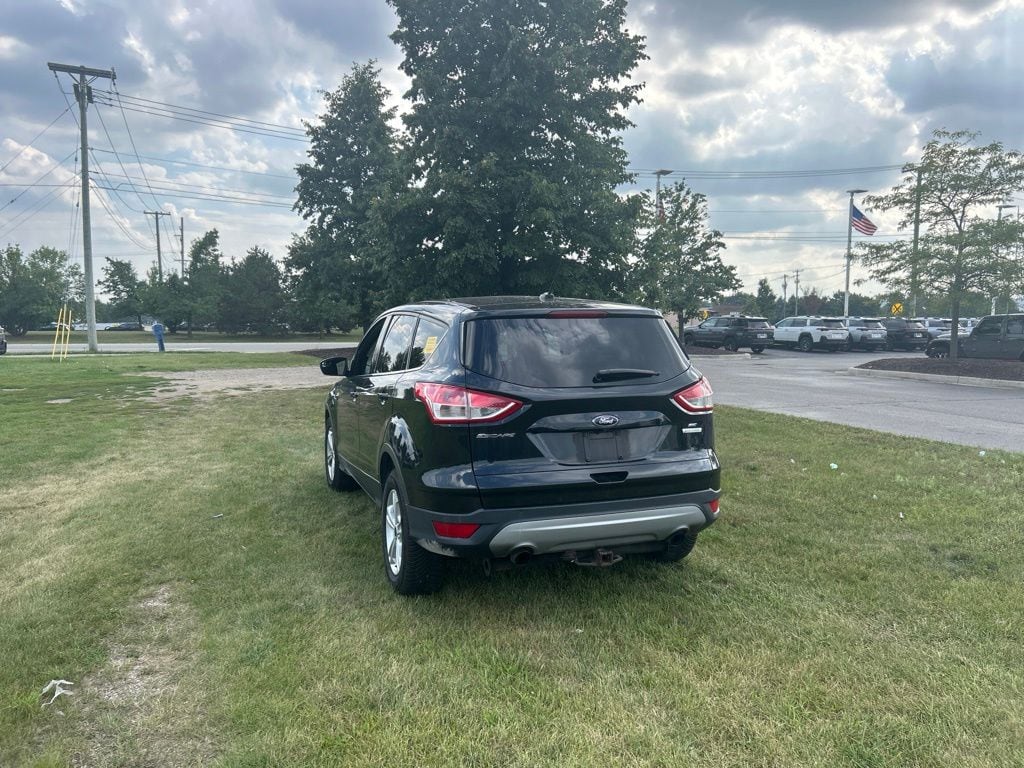 Used 2015 Ford Escape SE SUV