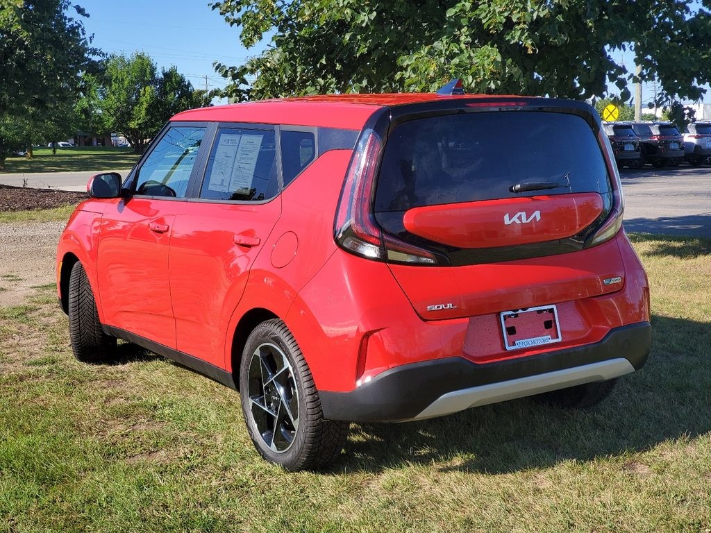 Used 2023 Kia Soul EX Hatchback