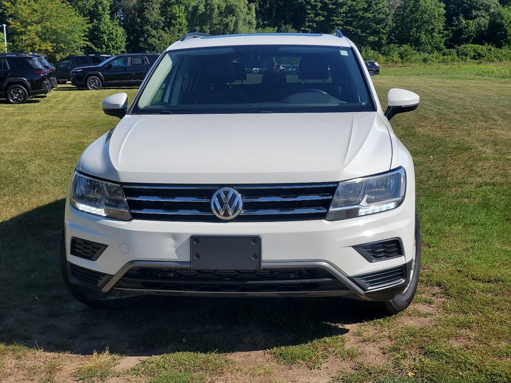Used 2018 Volkswagen Tiguan SE with VIN 3VV2B7AXXJM161995 for sale in Macomb, MI
