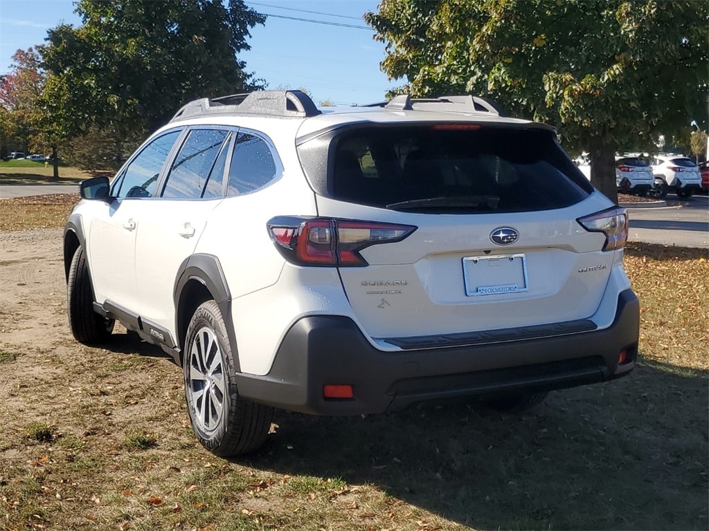 New 2025 Subaru Outback Premium SUV