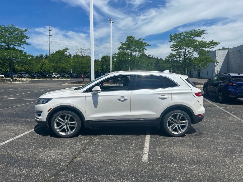 Used 2016 Lincoln MKC Reserve with VIN 5LMTJ3DH6GUJ21672 for sale in Macomb, MI