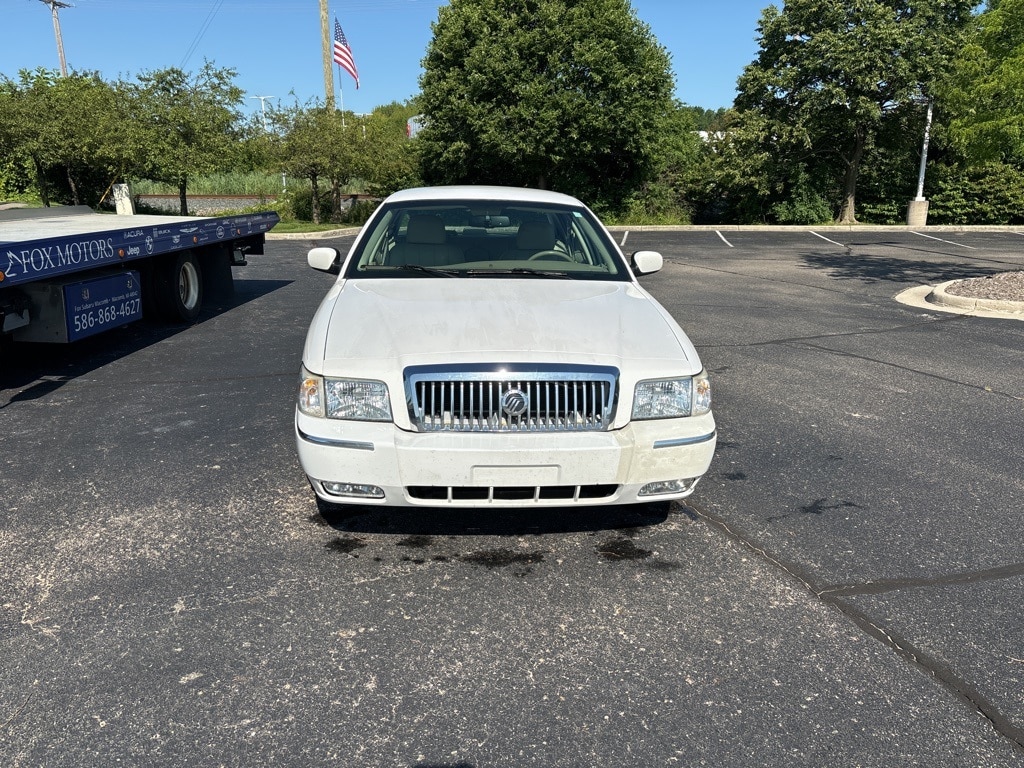 Used 2007 Mercury Grand Marquis LS with VIN 2MEHM75V67X602433 for sale in Macomb, MI