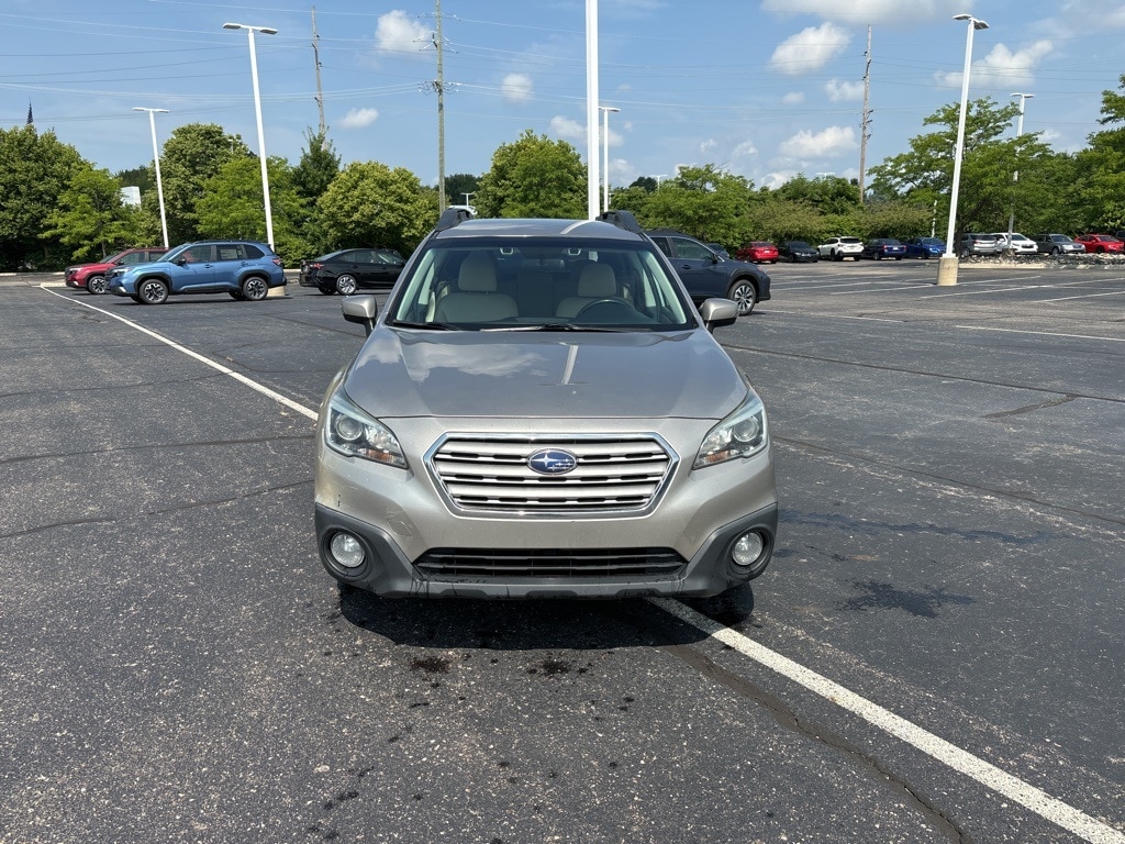 Used 2016 Subaru Outback Premium with VIN 4S4BSBFC7G3319562 for sale in Macomb, MI