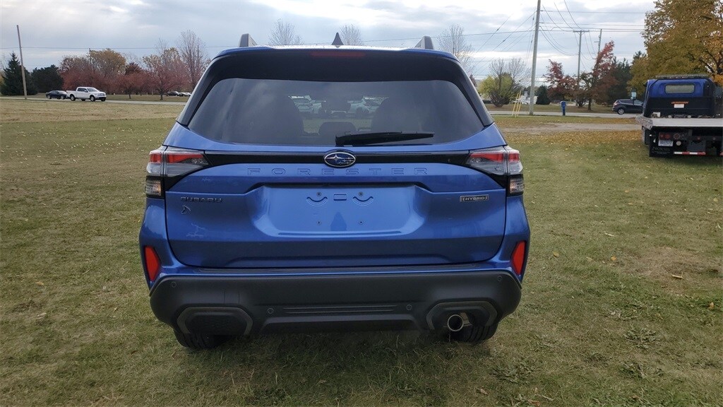 2025 Subaru Forester Limited photo 4
