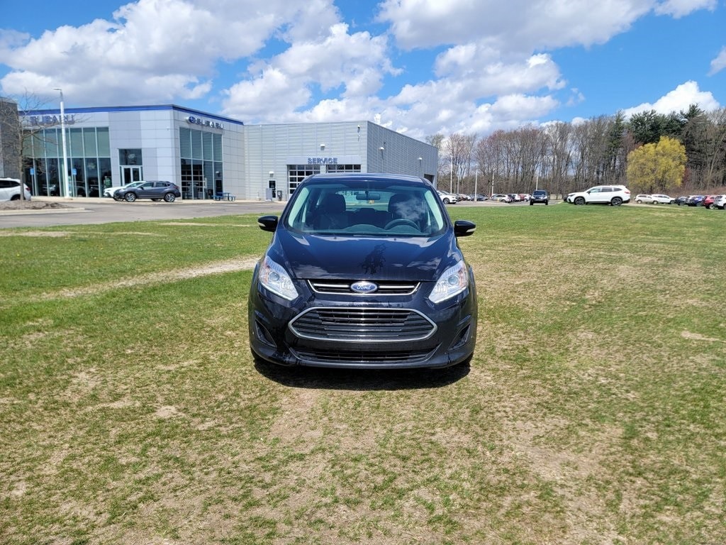 Used 2018 Ford C-Max SE with VIN 1FADP5AU2JL101722 for sale in Macomb, MI