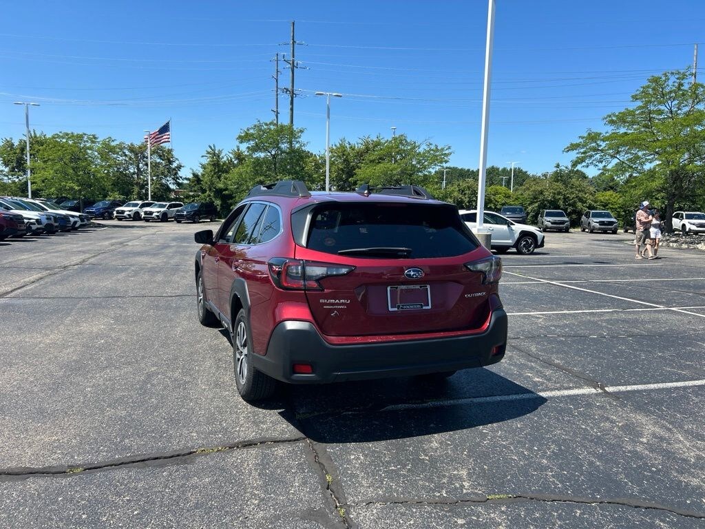 Used 2024 Subaru Outback Premium SUV