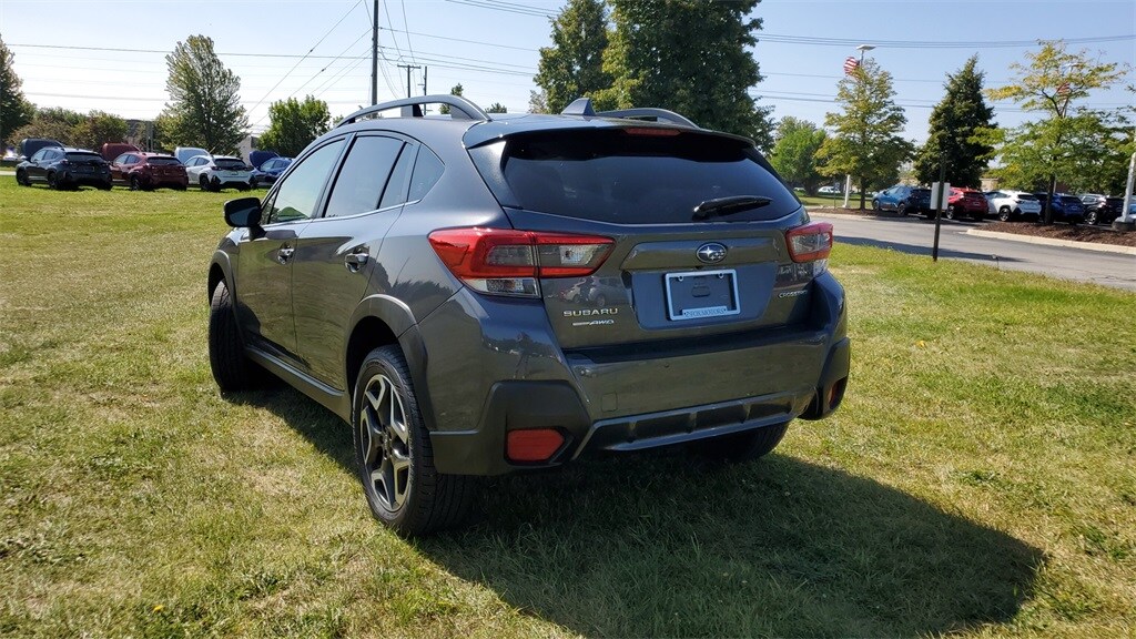 2020 Subaru Crosstrek Limited photo 2