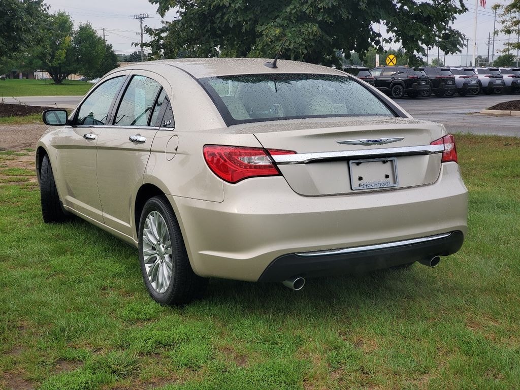 Used 2013 Chrysler 200 Limited Sedan