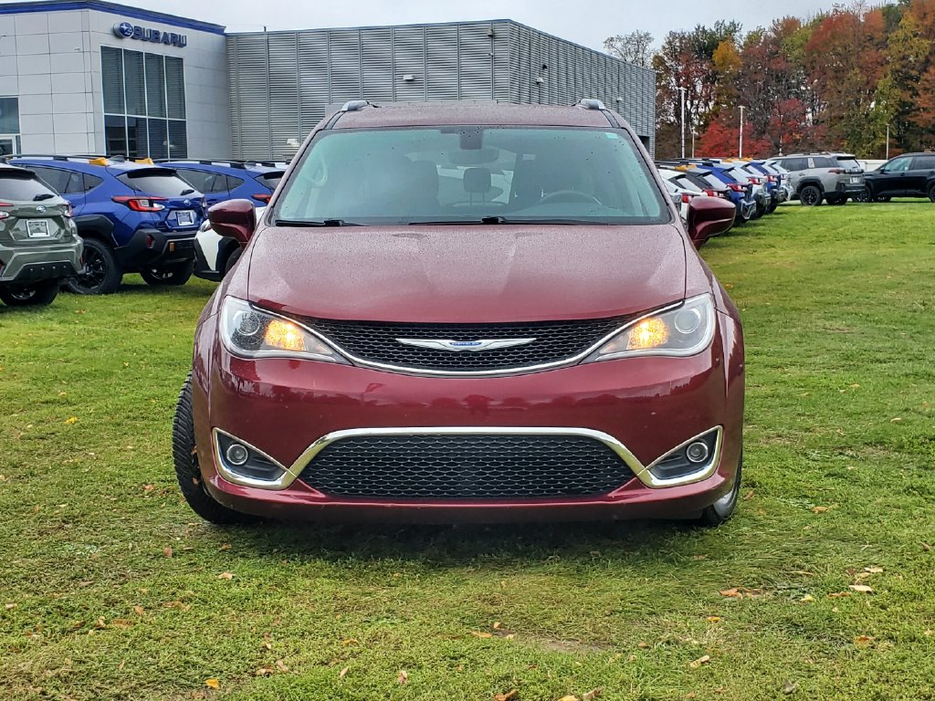 2C4RC1BG9JR193707