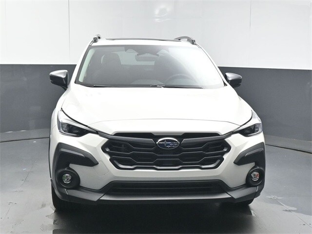 2025 Subaru Crosstrek Limited photo 2