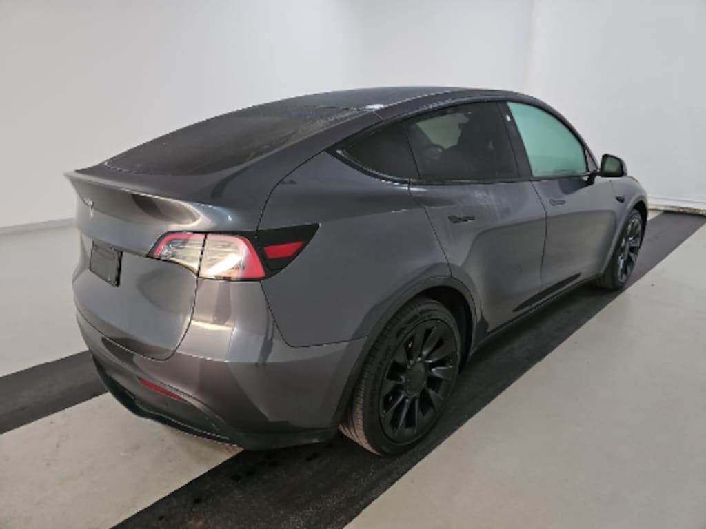 Used 2023 Tesla Model Y Long Range SUV